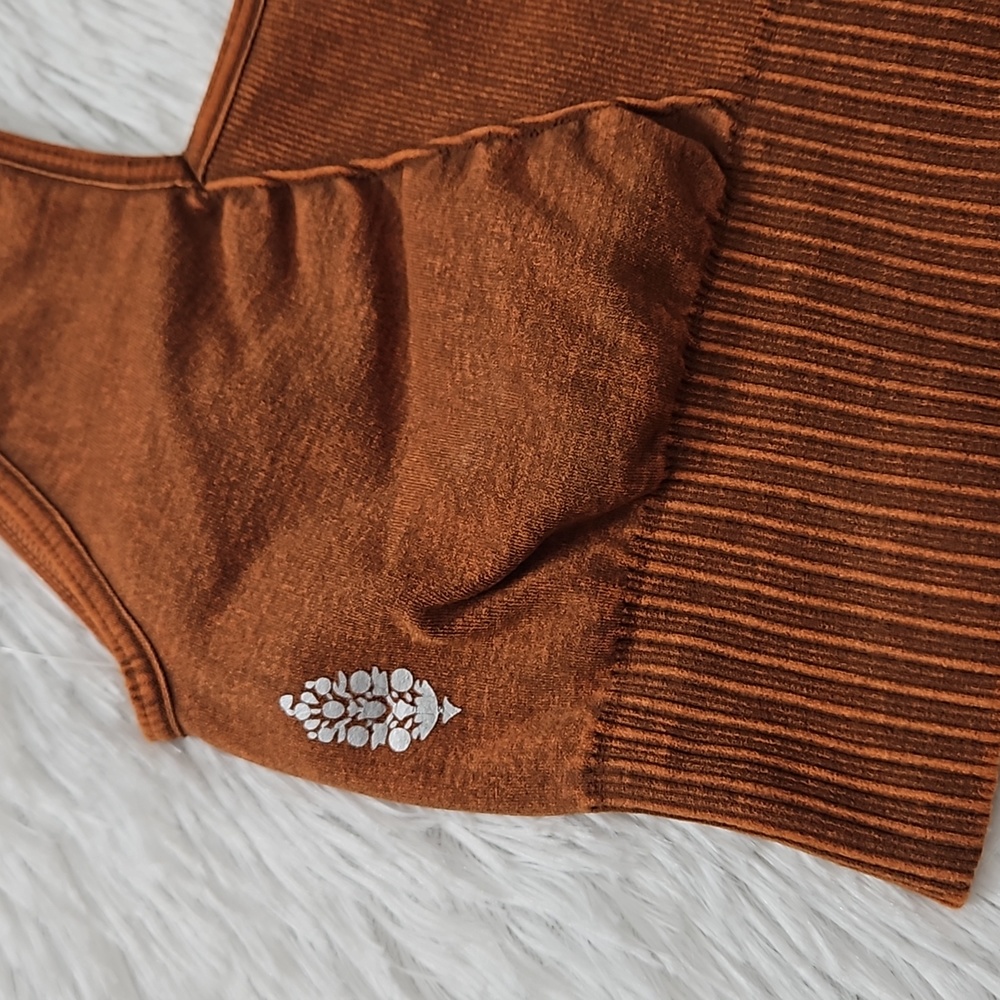 Free People Good Karma Bra Brown Motif - Picture 3 of 10